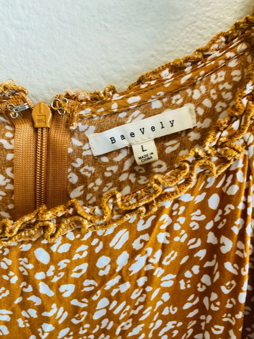 BAEVELY Brown Orange Long Sleeve Ruffle Skirt Side Cut Out Mini Dress Milkmaid - Picture 4 of 5